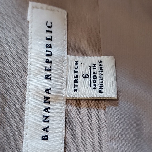 Banana Republic Beige Pencil Knee Length Skirt with Accented Waistband Size 6 - Picture 6 of 10